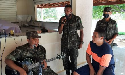 GEV, Fazenda da Esperança e Exército promovem formação para jovens