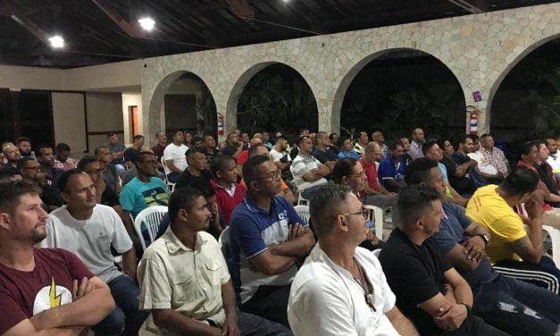 Encontro de madrinhas e padrinhos acontece na região Nordeste