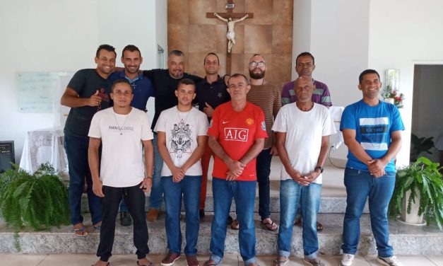 Acolhidos participam da Escola de Formação