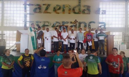 Jovens concluem o ano na Fazenda de Manaus (AM)