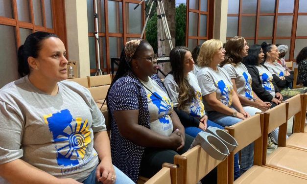 Jovens partem em missão para abertura de Fazenda no Paraná