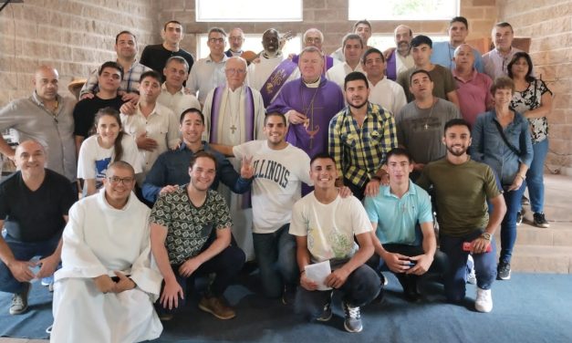 Núncio Apostólico da Argentina visita a Fazenda da Esperança em Tucumán – Argentina