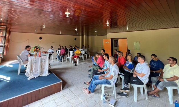 REGIONAL NORDESTE REALIZA ENCONTRO DE PADRINHOS EM GARANHUNS