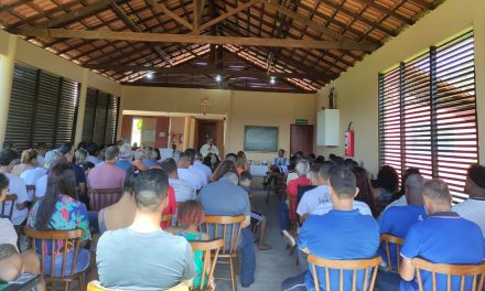 Mais de 100 pessoas comparecem em dia de visita na Fazenda da Esperança em Serra (ES)