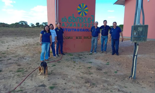 Fazenda de Campo Verde recebe voluntários do Clube Rotary
