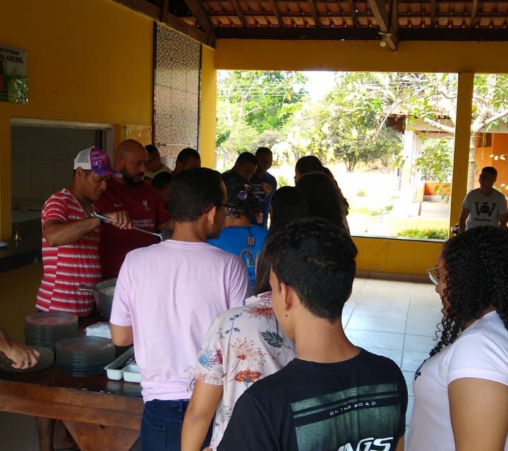 Jovens crismandos participam de retiro na Fazenda de Porto Nacional (TO)
