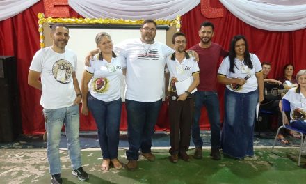 Fazenda da Esperança partilha experiências no ECC em Várzea de Palma (MG)
