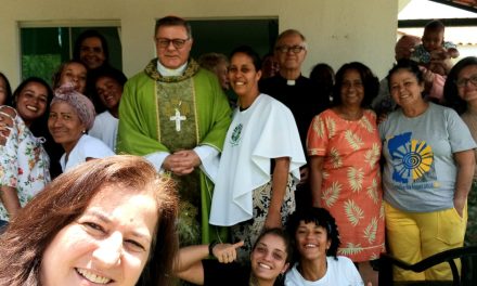 Cardeal Dom Paulo César visita Fazenda Santa Bakhita