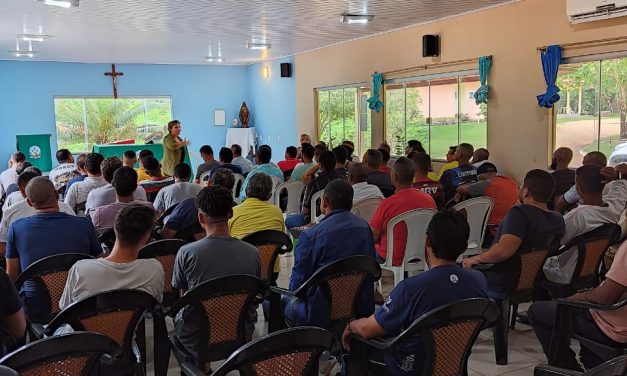 Acolhidos das Fazendas da Esperança em Tocantins reúnem-se para Retiro de Carnaval