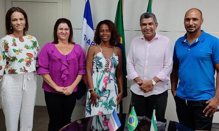 Em Serra (ES), responsável da Fazenda da Esperança se reúne com prefeito e secretárias