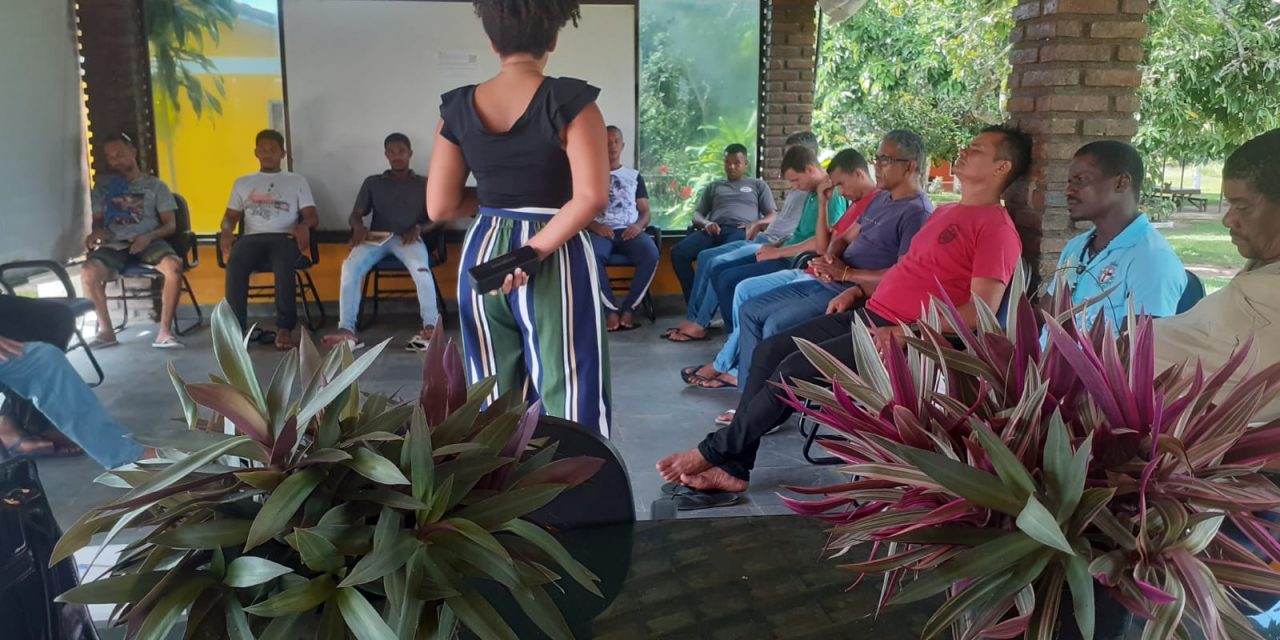Grupo terapêutico realiza segundo encontro na Fazenda em São Gonçalo dos Campos
