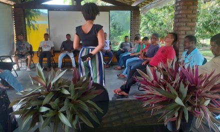Grupo terapêutico realiza segundo encontro na Fazenda em São Gonçalo dos Campos