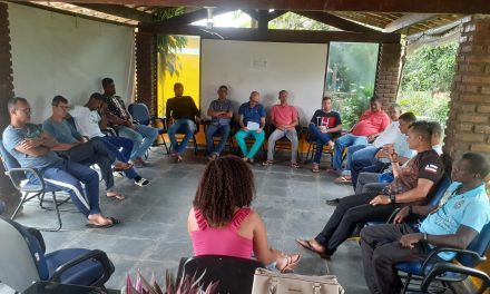 Fazenda em São Gonçalo dos Campos (BA) promove encontro de grupo terapêutico com os acolhidos