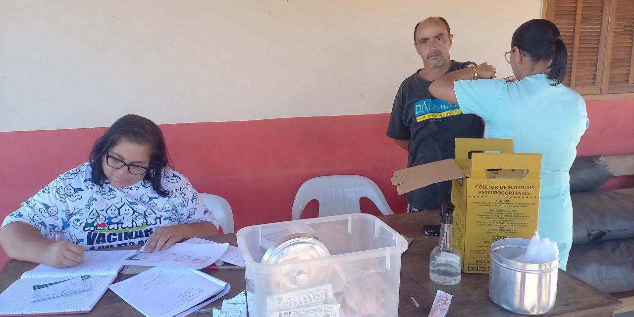Acolhidos da Fazenda em Berizal recebem atualização vacinal e formação sobre hepatite B