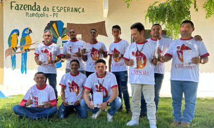 Acolhidos da Fazenda da Esperança em Itainópolis (PI) recebem sacramento da Crisma