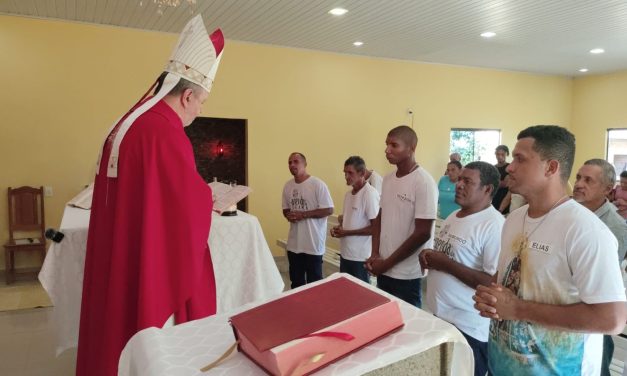 Em Alto Paraíso (RO), Fazenda da Esperança recebe a visita de Dom Roque Paloschi, arcebispo de Porto Velho