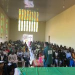 Em Angola, encontro da Escola GEV reúne centenas de pessoas