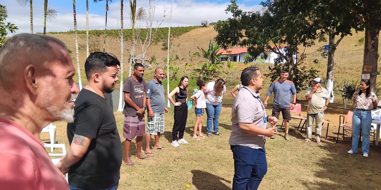 Fazenda da Esperança de Colatina recebe equipe do Centro Universitário do Espírito Santo 