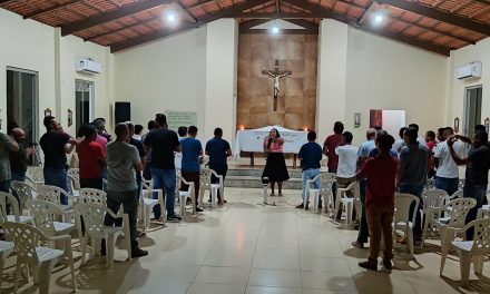 Missa e almoço marcam a celebração antecipada de Dia dos Pais na Fazenda em Porto Nacional (TO)