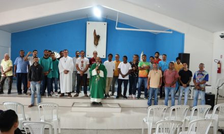 Alunos de colégio estadual visitam Fazenda da Esperança em Lagarto (SE)