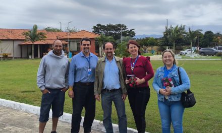 Responsável da Fazenda em Serra (ES) apresenta Fazenda da Esperança para equipe do Sesc