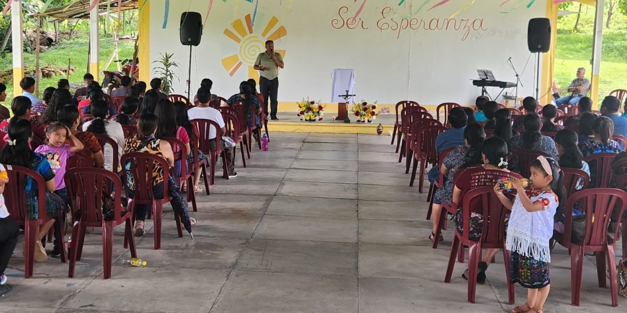 Grupo realiza retiro espiritual na Fazenda da Esperança na Guatemala