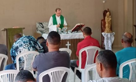 Dom Dino Marchió visita e celebra a Missa na Fazenda da Esperança em Garanhuns (PE)