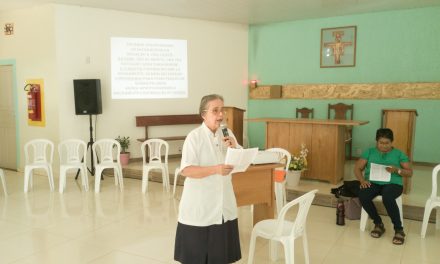 Em catequese, acolhidos de Iracema conhecem sobre os sacramentos da Igreja Católica