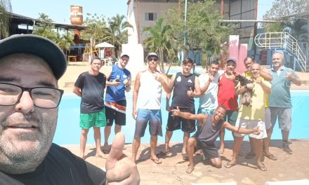 Recuperandos de Várzea da Palma (MG) ganham dia de lazer de benfeitor local