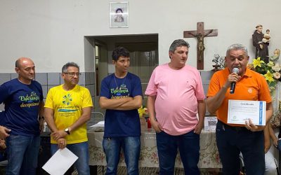 Grupo Esperança Viva de Picos realiza entrega de certificados de conclusão de ano