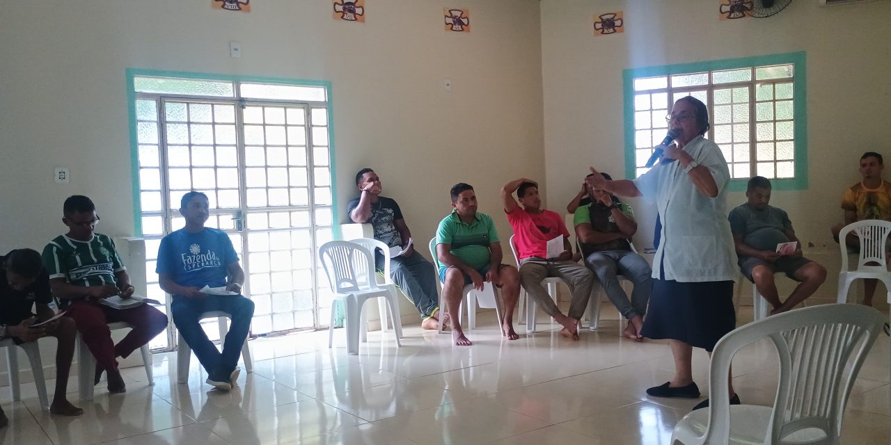 Acolhidos da Fazenda Nossa Senhora de Guadalupe realizam encontro de catequese