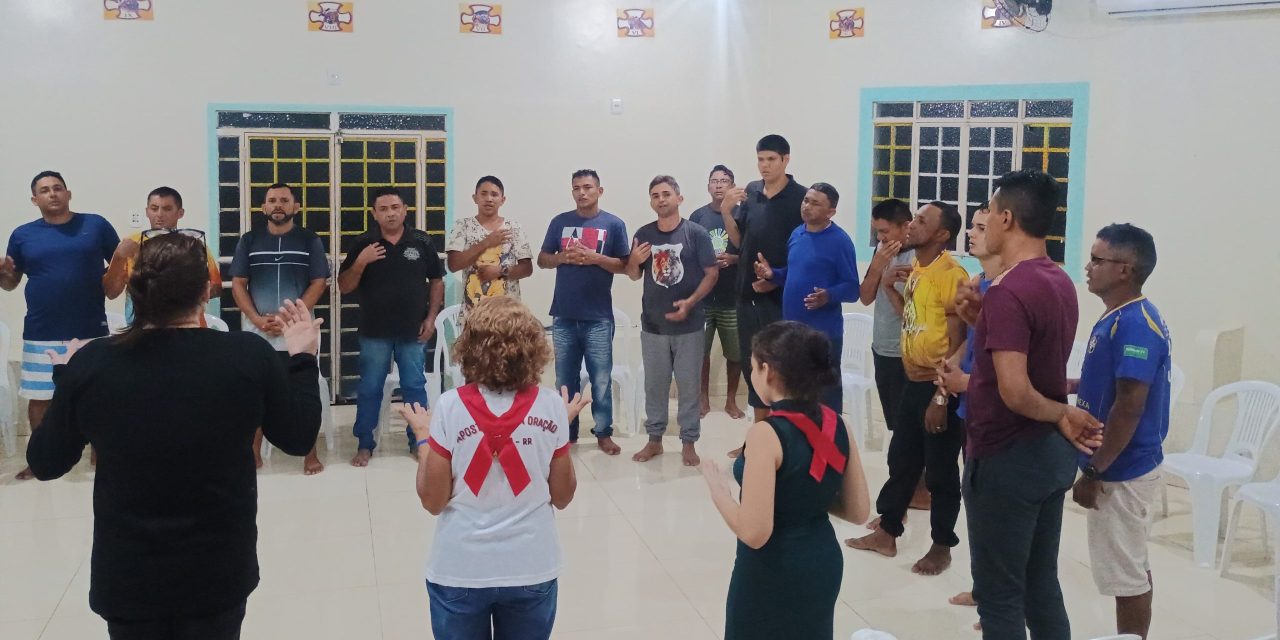 Grupo de oração promove momento de espiritualidade na Fazenda da Esperança em Roraima