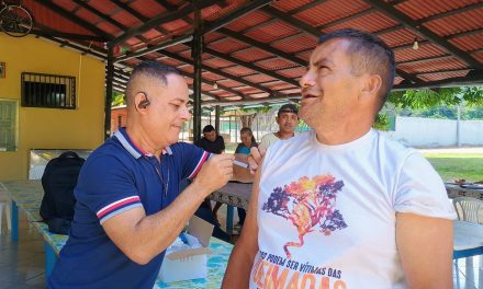 Equipe de saúde faz atendimento dos acolhidos na Fazenda em Iracema (RR)