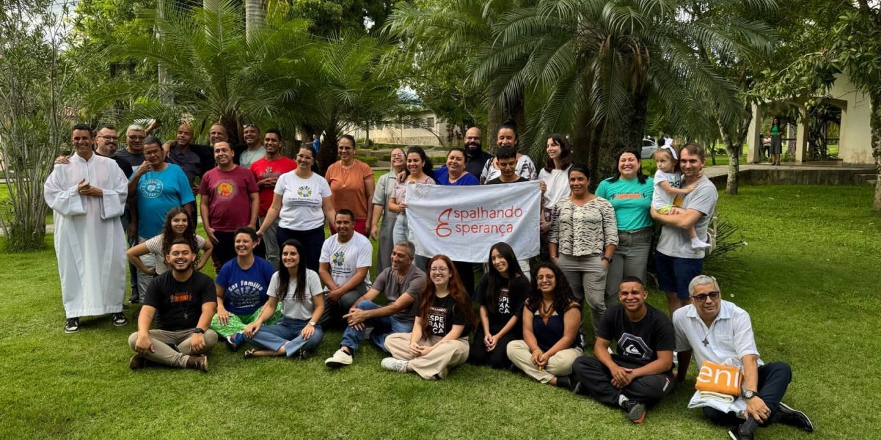 Encontro marca os 10 anos do Projeto Espalhando Esperança