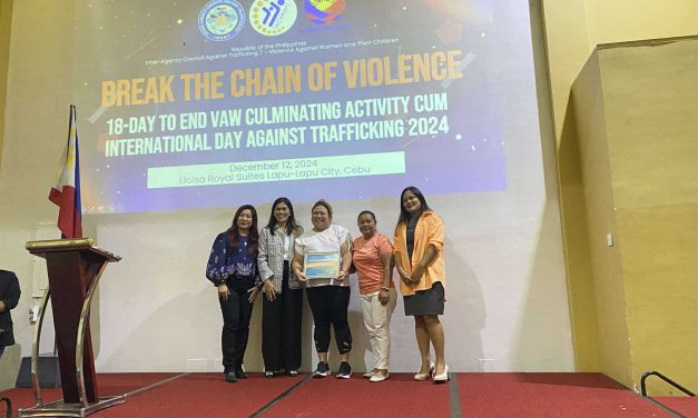 Cherilyn Gaviola, do GEV das Filipinas, participou de um evento nacional sobre violência de gênero