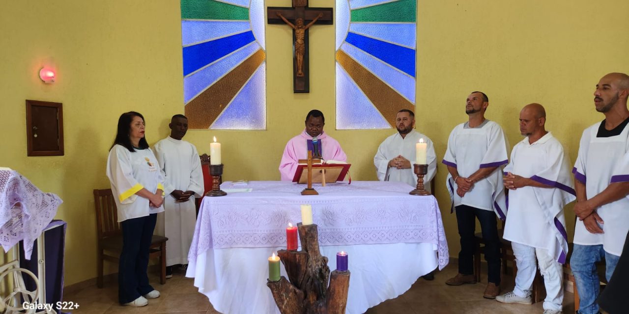 Visita dos familiares marcam o domingo na Fazenda em Guarará (MG)