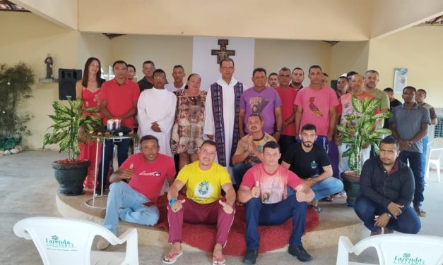 Em Oeiras (PI), Fazenda da Esperança celebra 18 anos de sacerdócio do Padre Pereira