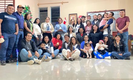 Visitantes marcam as vésperas de Natal na Fazenda da Esperança Santa Clara