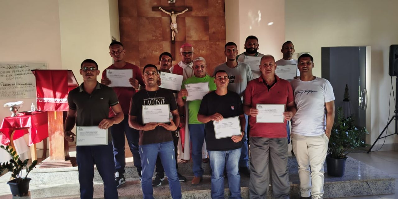 Missa marca o encerramento de formação na Fazenda em Porto Nacional (TO)