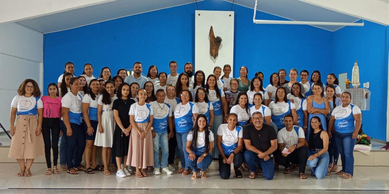 Catequistas da Paróquia São Domingos de Gusmão participam de retiro na Fazenda São Miguel