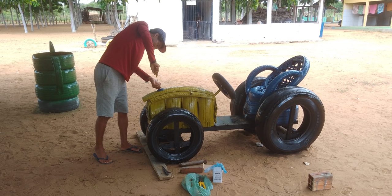 A arte da reciclagem transforma a Fazenda da Esperança em Itainópolis (PI)