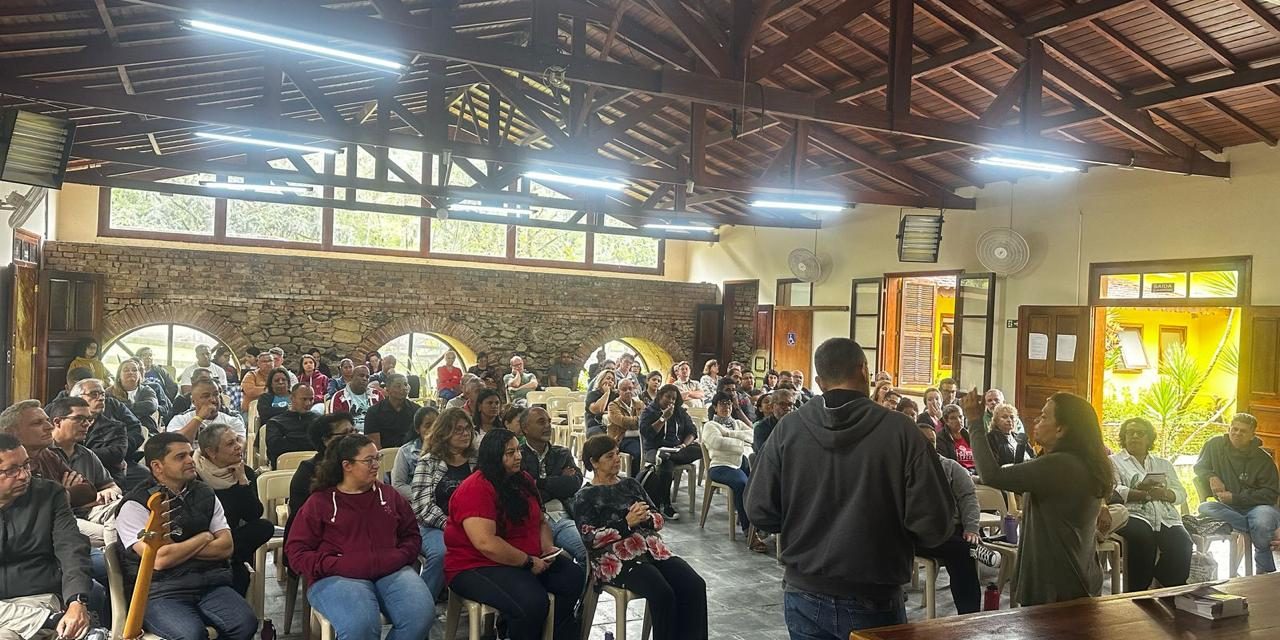 Assembleia reúne responsáveis de Fazendas e diretorias