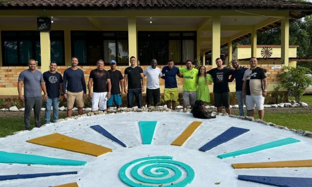 Fortalecer a vida missionária, padrinhos das Fazendas do Sul participam de encontro