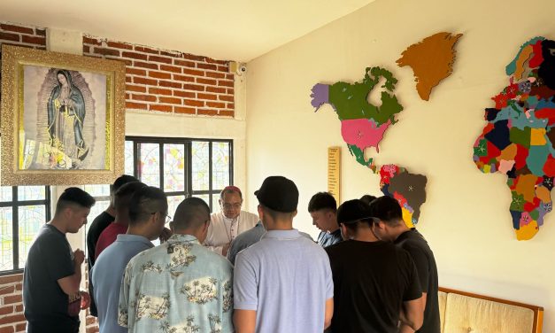 Visita do Bispo à Fazenda: Fortalecendo a Fé e a Esperança