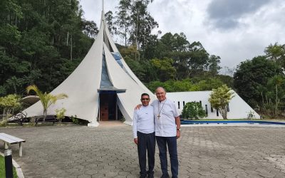 Bispo de Verapaz visita as Fazendas da Esperança em Guaratinguetá