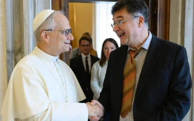 Nelson Giovanelli participa de primeira audiência com Papa Leão XIV