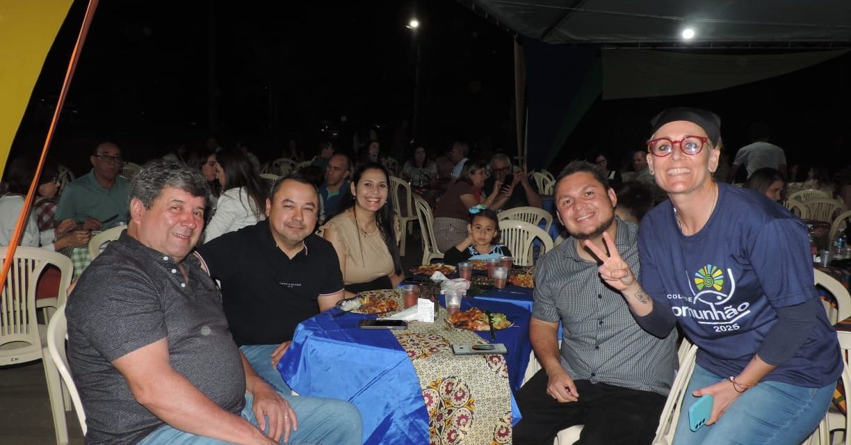 Encontro fraterno e solidário na “Noite da Parmegiana”