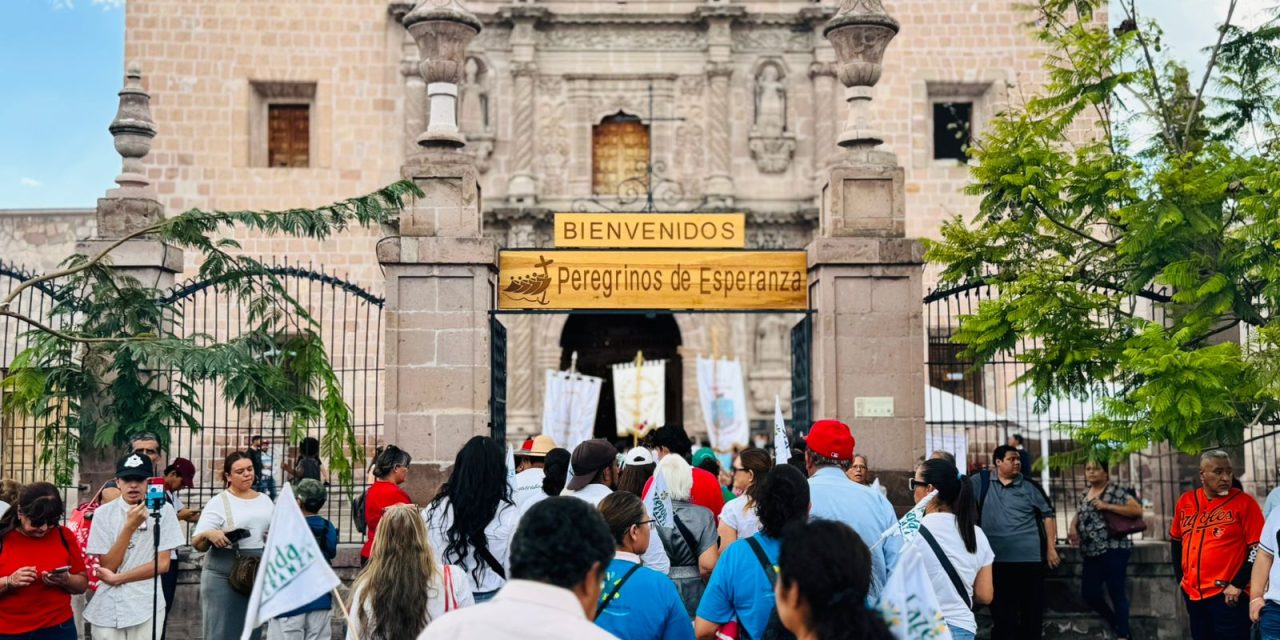 Fazenda Señor de Las Angustias participa da Peregrinação do Quinzenário em Rincón de Romos, Aguascalientes