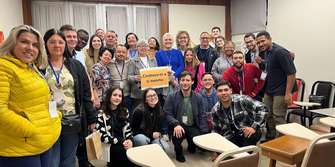 Escola de Comunhão vive unidade e alegria durante Mariápolis Permanente em Ginetta