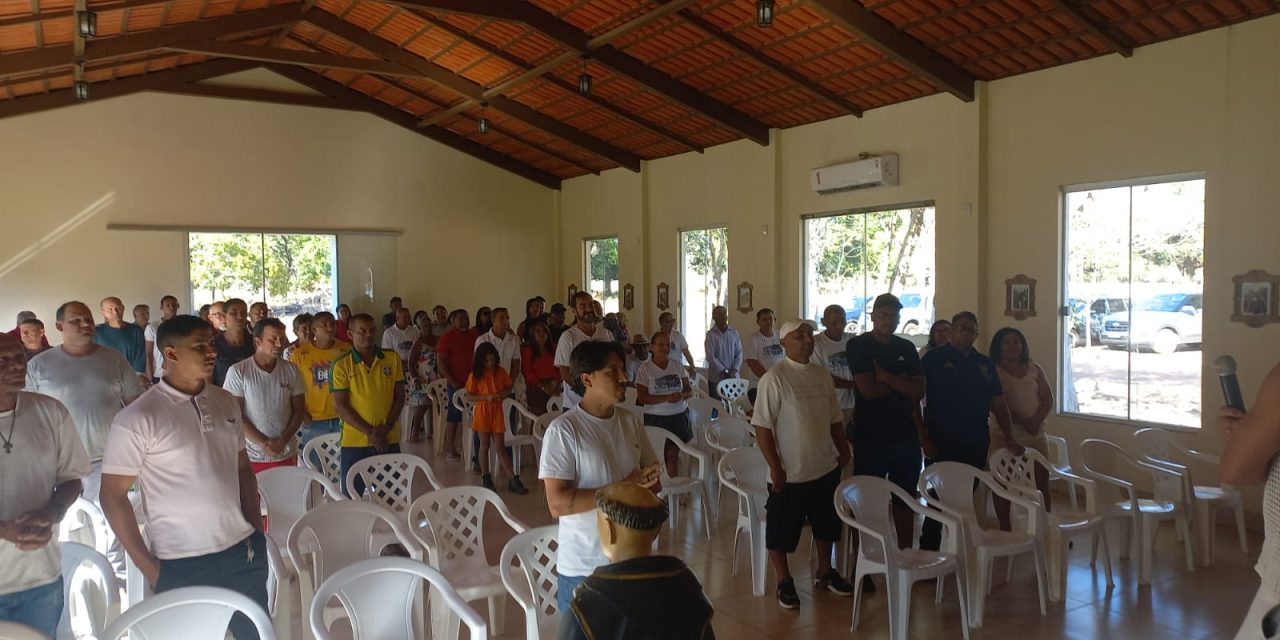 Fazenda de Porto Nacional (TO) recebe visita de antigos moradores de Pinheirópolis